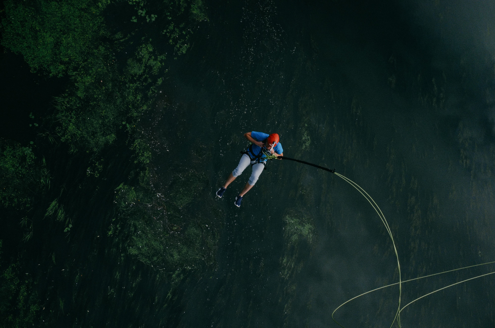 Bungee jumping
