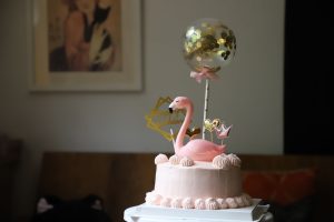Cake topper